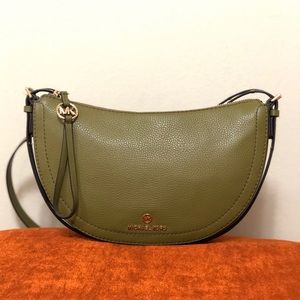 MICHAEL KORS Camden Small Crossbody